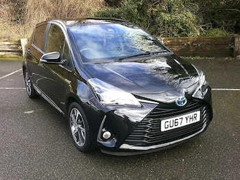 Used Toyota Yaris 2017 for sale - 77567751: Photo