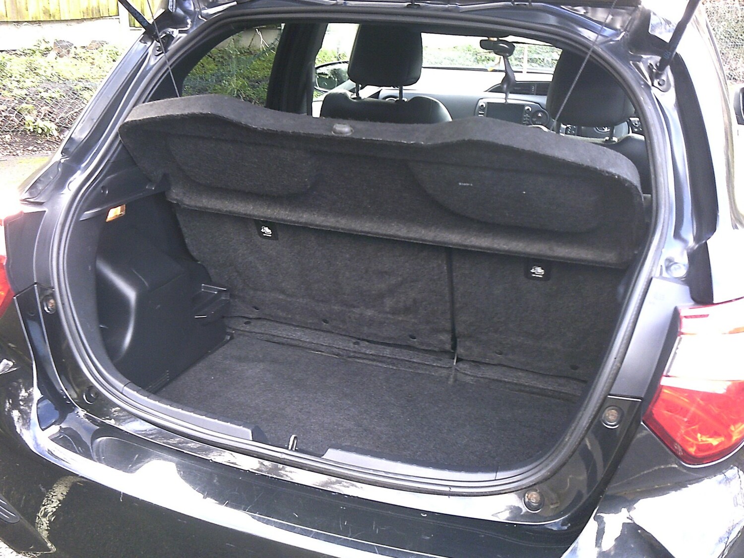 Used Toyota Yaris 2017 for sale - 77567751: Photo 6