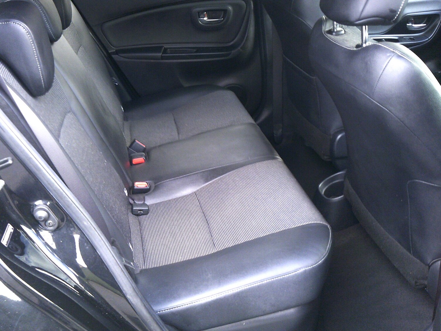 Used Toyota Yaris 2017 for sale - 77567751: Photo 7