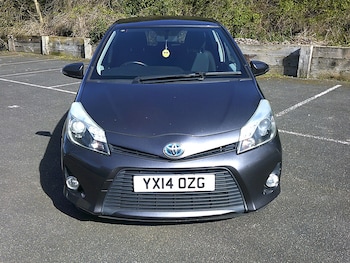 Used Toyota Yaris 2014 for sale - 77974273: Photo