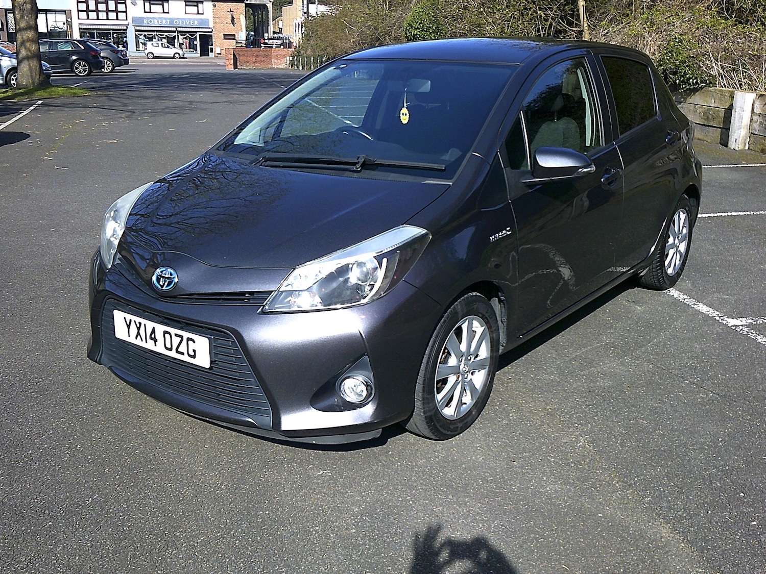Used Toyota Yaris 2014 for sale - 77974273: Photo 2