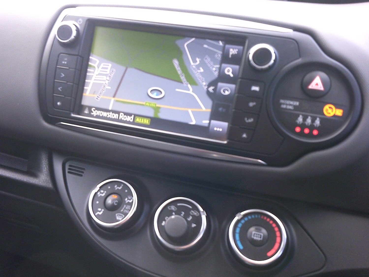 Used Toyota Yaris 2016 for sale - 78025350: Photo 11