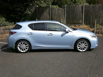 Used Lexus CT 2011 for sale - 78508438: Photo