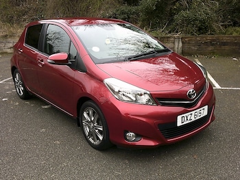 Used Toyota Yaris 2013 for sale - 77776410: Photo