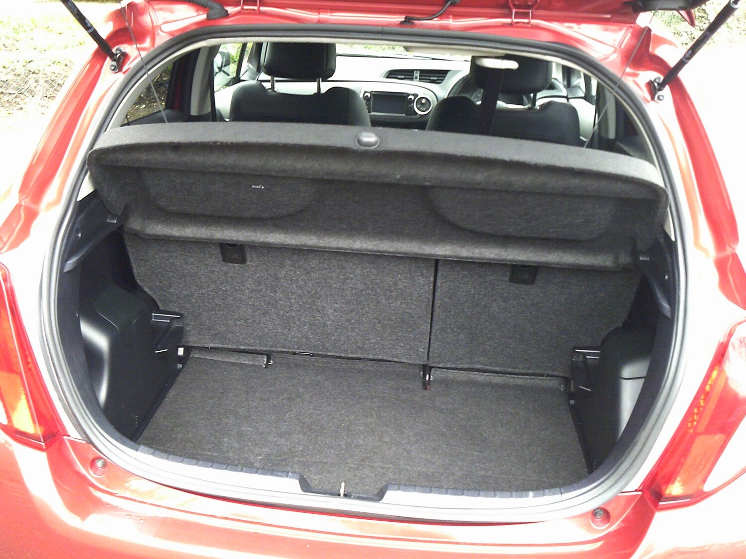 Used Toyota Yaris 2013 for sale - 77776410: Photo 7