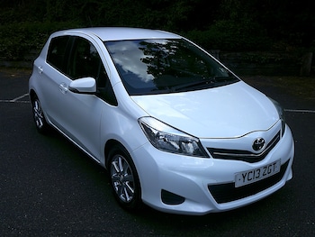 Used Toyota Yaris 2013 for sale - 78520758: Photo