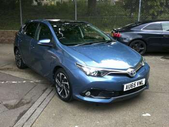 2015 (65) - 1.8 Hybrid Design 5dr CVT
