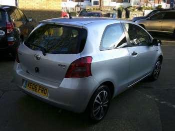 Used Toyota Yaris 2006 for sale - 73998055: Photo