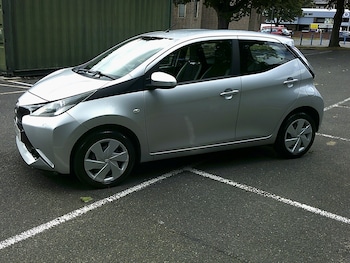 Used Toyota AYGO 2016 for sale - 75584201: Photo