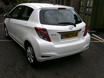 Used Toyota Yaris 2013 for sale - 79732159: Photo