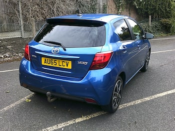 Used Toyota Yaris 2015 for sale - 79719112: Photo
