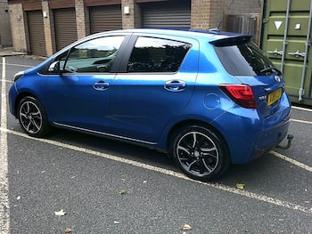 Used Toyota Yaris 2015 for sale - 79719112: Photo