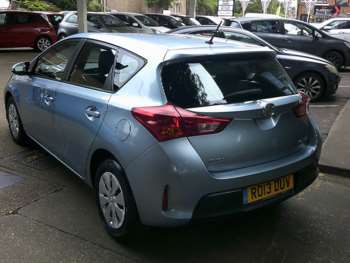 Used Toyota Auris 2013 for sale - 75043458: Photo