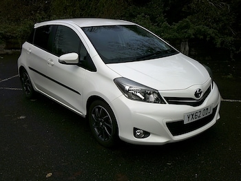 Used Toyota Yaris 2012 for sale - 76845428: Photo