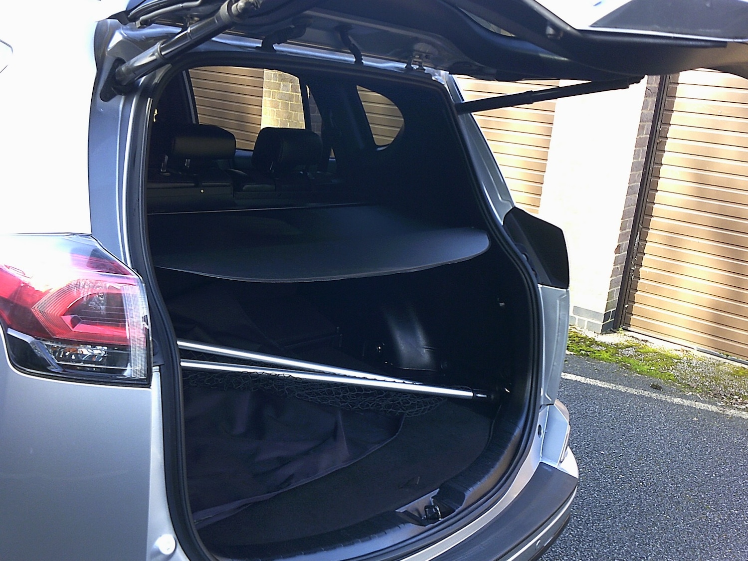 Used Toyota RAV4 2017 for sale - 77731069: Photo 11