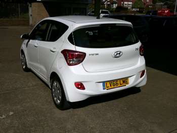 Used Hyundai i10 2016 for sale - 74929537: Photo