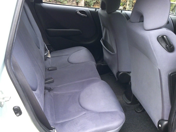 Used Honda Jazz 2008 for sale - 76300577: Photo 6