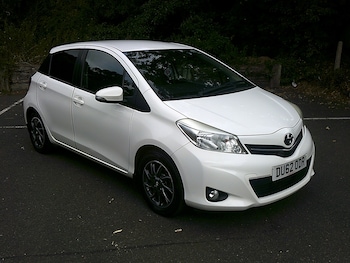 Used Toyota Yaris 2012 for sale - 79295496: Photo