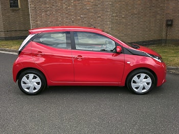 Used Toyota AYGO 2018 for sale - 79580869: Photo