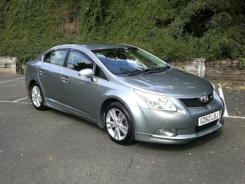 Used Toyota Avensis 2010 for sale - 75640042: Photo