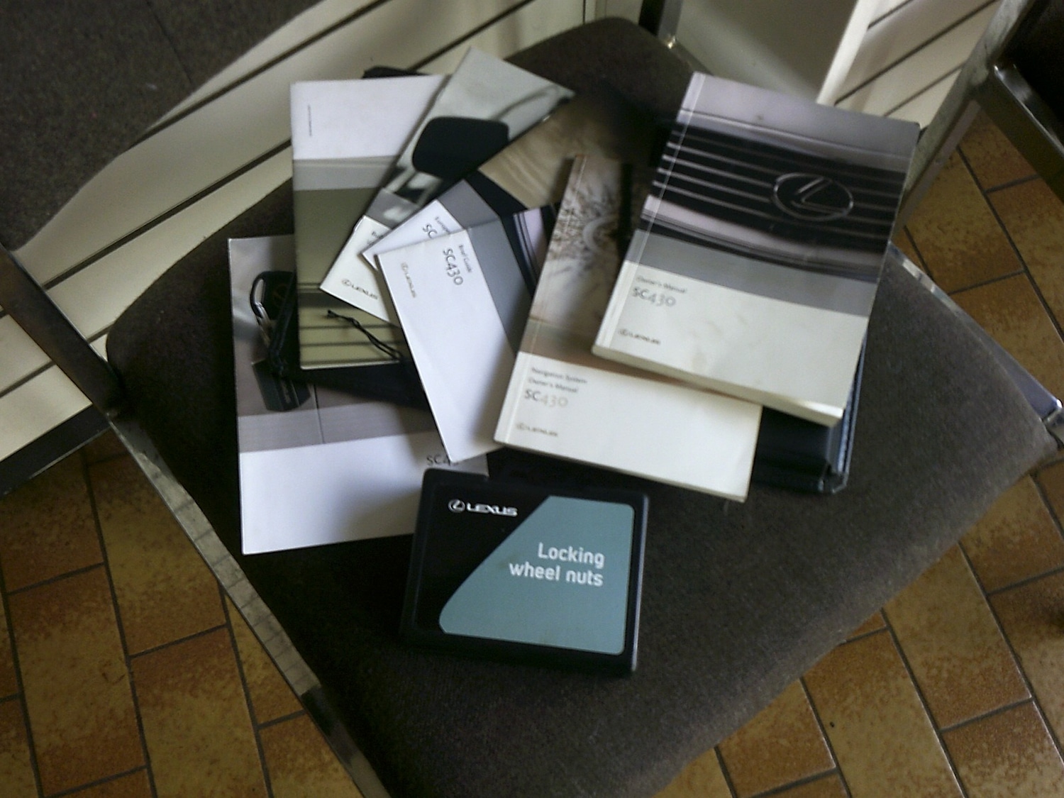 Used Lexus SC 2001 for sale - 78108966: Photo 24