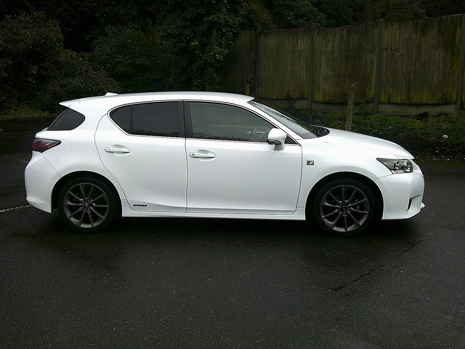 Used Lexus CT 2013 for sale - 77628997: Photo 2