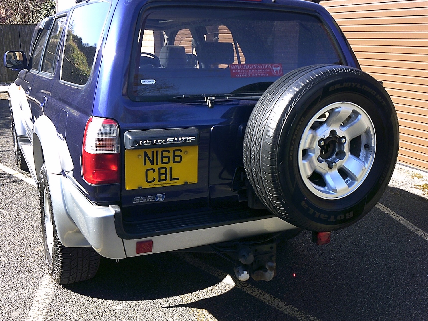 Used Toyota Hilux 2004 for sale - 78149965: Photo 4