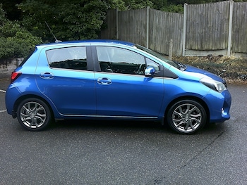 Used Toyota Yaris 2015 for sale - 78826217: Photo