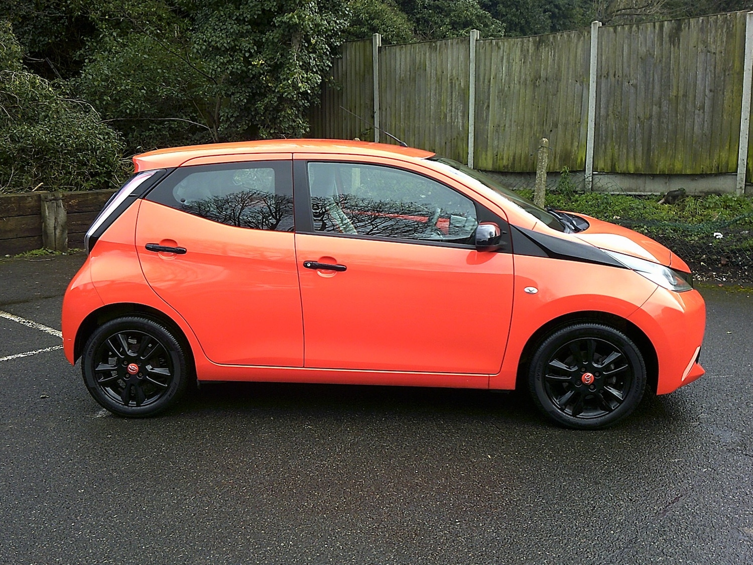 Used Toyota AYGO 2014 for sale - 77639548: Photo 3