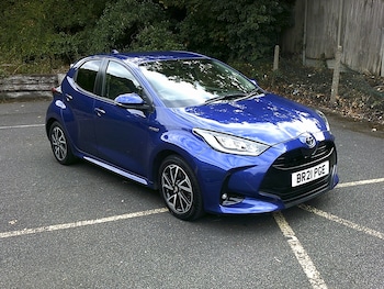 Used Toyota Yaris 2021 for sale - 79366098: Photo