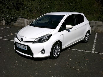 Used Toyota Yaris 2013 for sale - 79800780: Photo