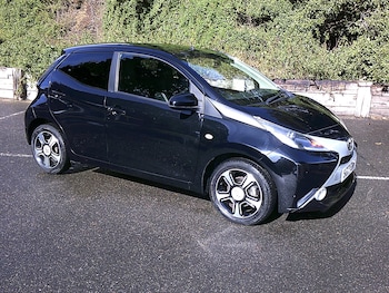 2017 (17) - 1.0 VVT-i X-Clusiv 3 5dr