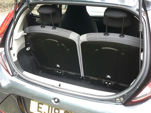 Used Toyota AYGO 2019 for sale - 75626645: Photo 10