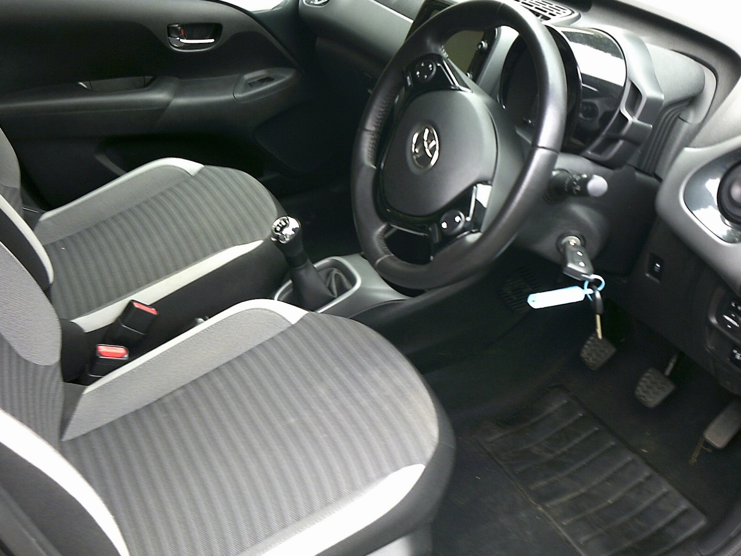 Used Toyota AYGO 2019 for sale - 75626645: Photo 13