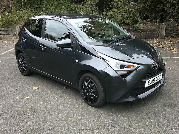 Used Toyota AYGO 2019 for sale - 75626645: Photo 1