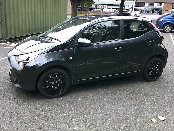 Used Toyota AYGO 2019 for sale - 75626645: Photo 3