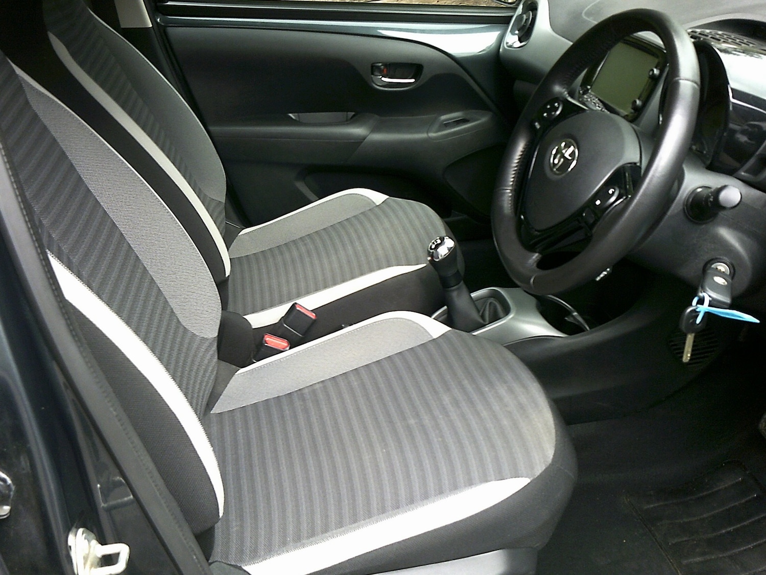 Used Toyota AYGO 2019 for sale - 75626645: Photo 9