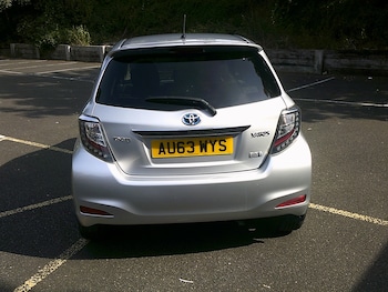 Used Toyota Yaris 2013 for sale - 79285325: Photo