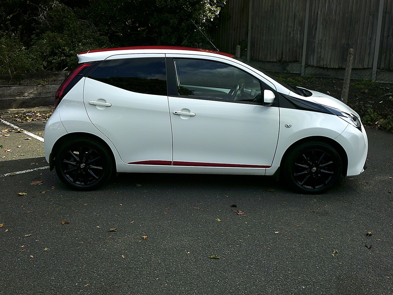 Used Toyota AYGO 2018 for sale - 76064008: Photo 3