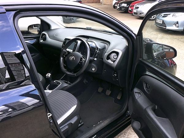 Used Toyota AYGO 2019 for sale - 75395486: Photo 9