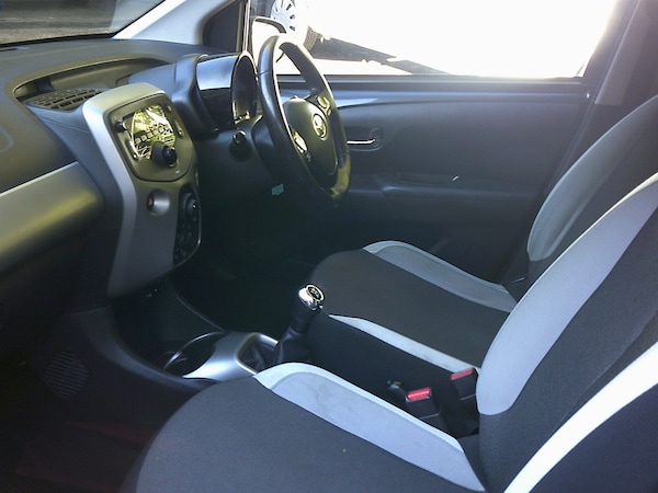 Used Toyota AYGO 2017 for sale - 76192569: Photo 8