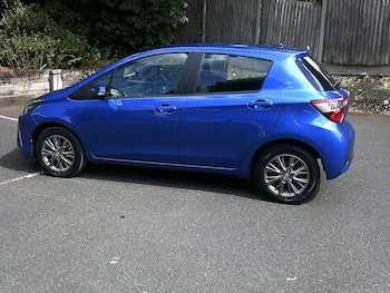 Used Toyota Yaris 2017 for sale - 79382068: Photo
