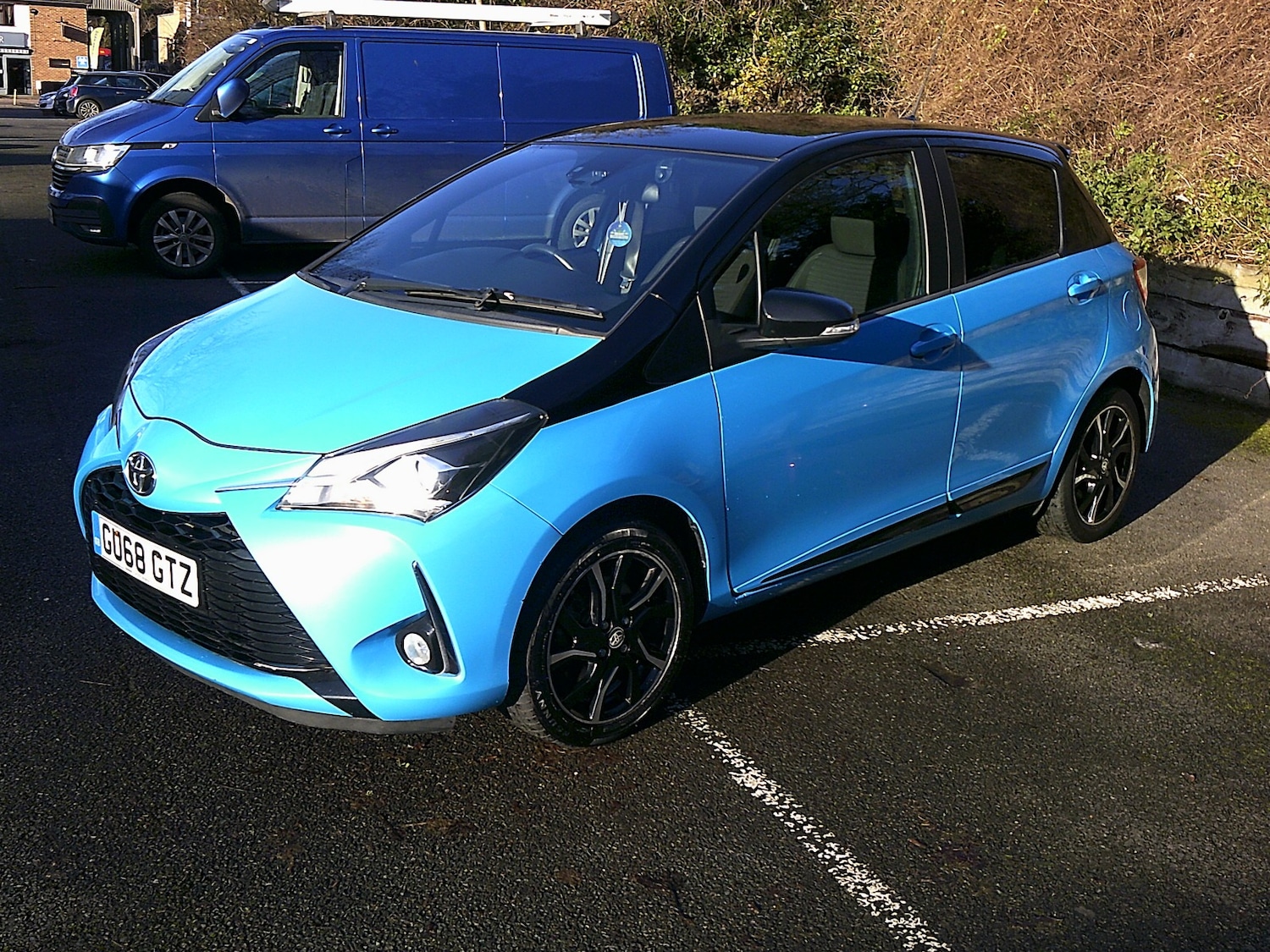 Used Toyota Yaris 2018 for sale - 77003741: Photo 2