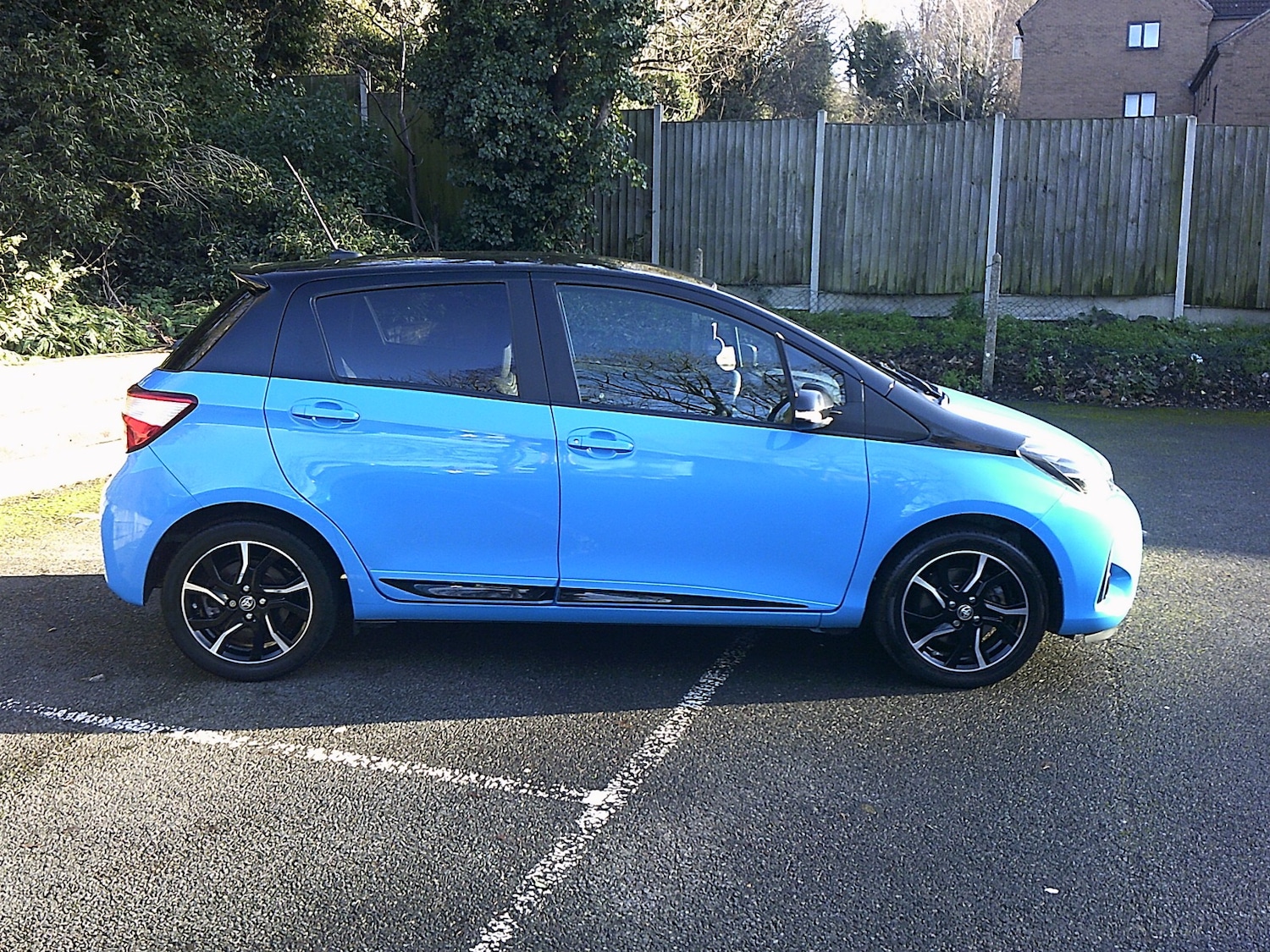 Used Toyota Yaris 2018 for sale - 77003741: Photo 3