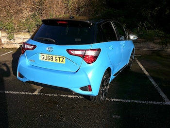 Used Toyota Yaris 2018 for sale - 77003741: Photo