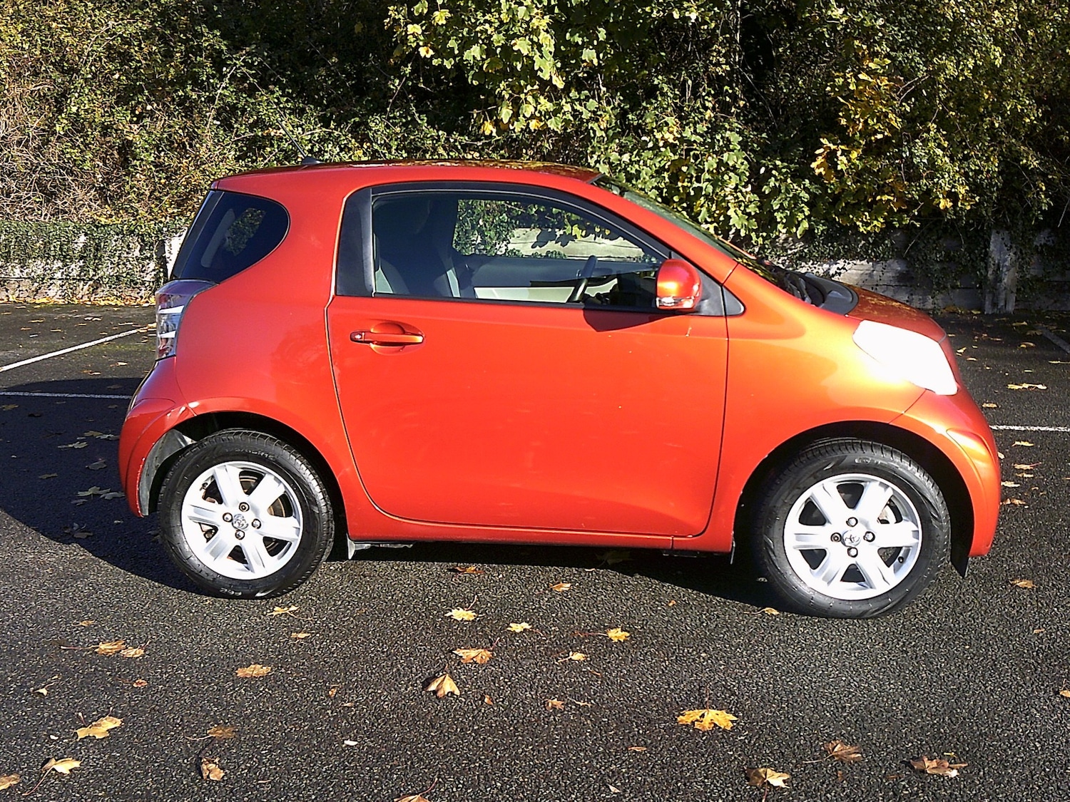 Used Toyota IQ 2014 for sale - 76436342: Photo 3