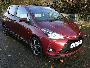 Used Toyota Yaris 2017 for sale - 76564996: Photo