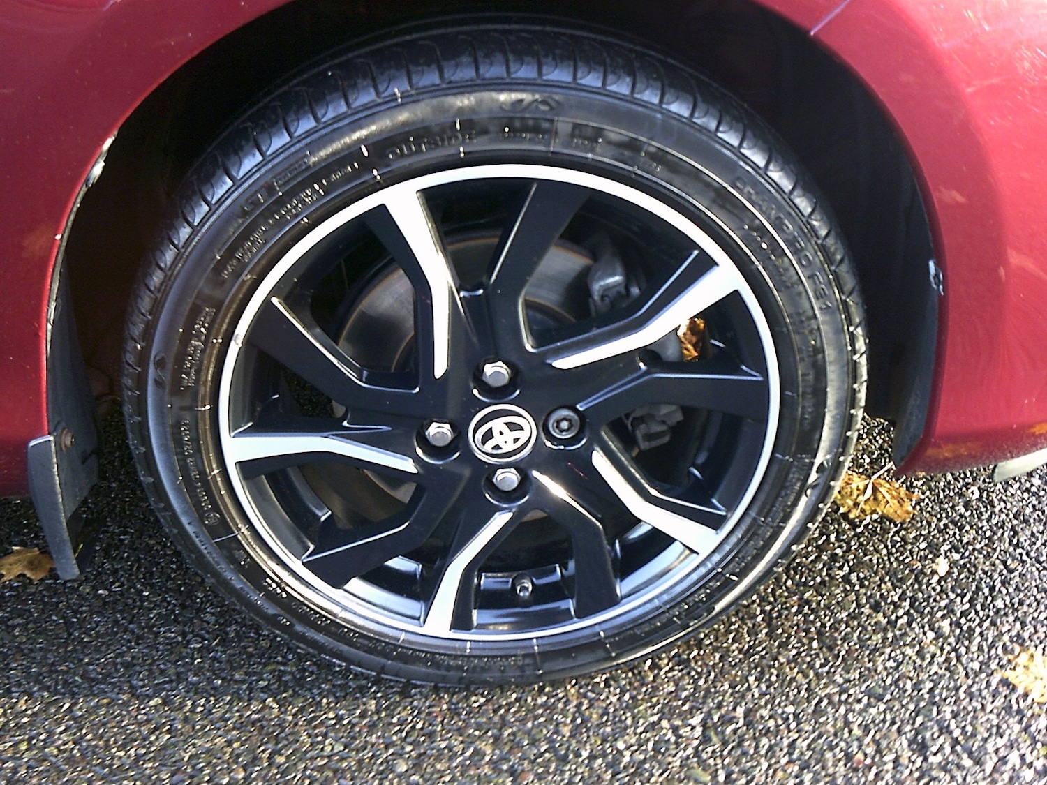 Used Toyota Yaris 2017 for sale - 76564996: Photo 3