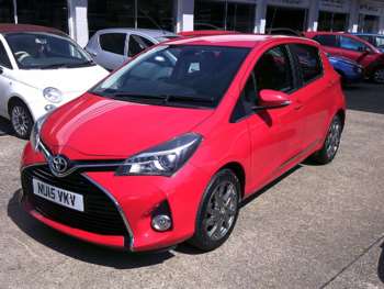 Used Toyota Yaris 2015 for sale - 74938175: Photo
