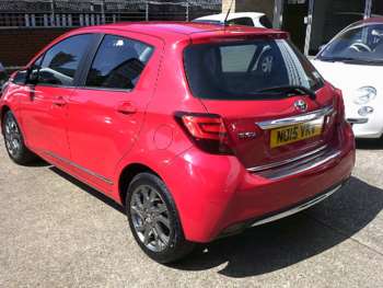 Used Toyota Yaris 2015 for sale - 74938175: Photo